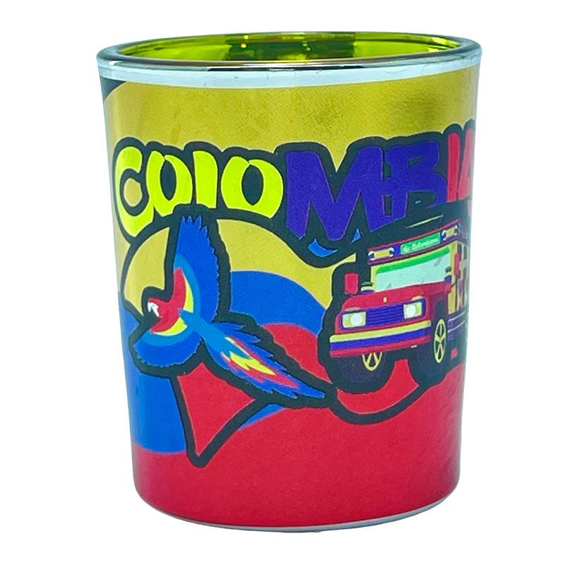 🥃 Copa Dorada Tricolor – Bandera, Loro y Chiva Colombiana - Imagen 2