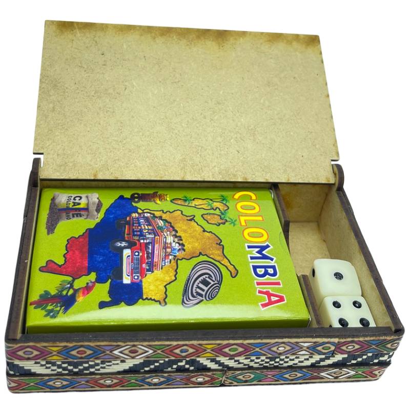 🎲🃏 Juego de Póker y Dados en Estuche de Cuero Repujado - Imagen 3