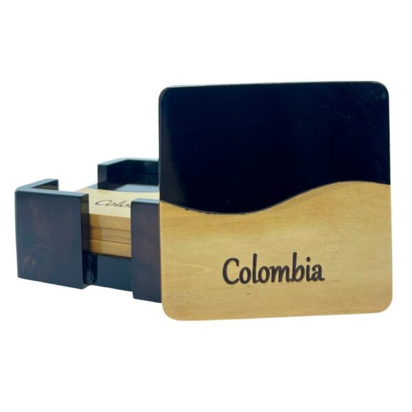 ☕ Set de Posavasos en Madera – Diseño Grano de Café Cuadrado (x4)